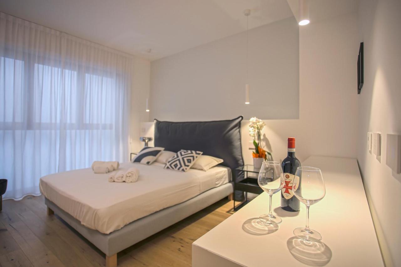 Milan Chic Luxury Apartments-Hosted By Sweetstay Kültér fotó