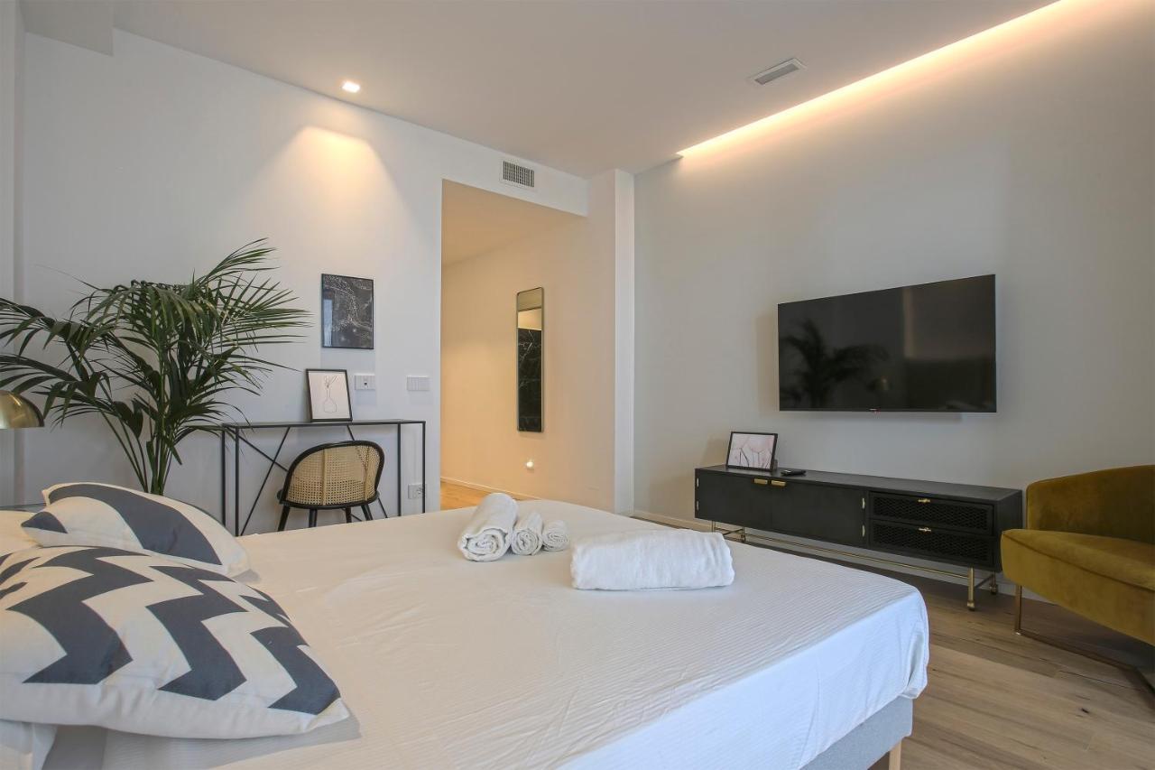 Milan Chic Luxury Apartments-Hosted By Sweetstay Kültér fotó